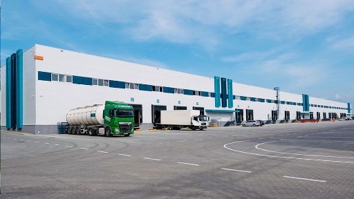 Склад 750м2 Рампа, Закрита територія