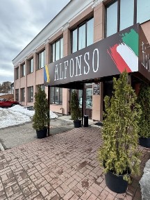 Продам діючий ресторан у самому серці Чернігова - проспект Миру