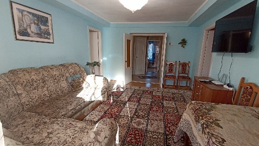 Киев, Леси Украинки бул., 9
