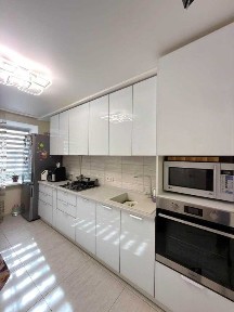 Продам 3-кім квартиру з ремонтом, 2/9 пов, на Ільфа та Петрова/Левітана, Таїрова (3-320-590 ЛД)