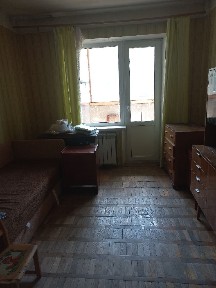 Київ, Жолудєва вул., 8А