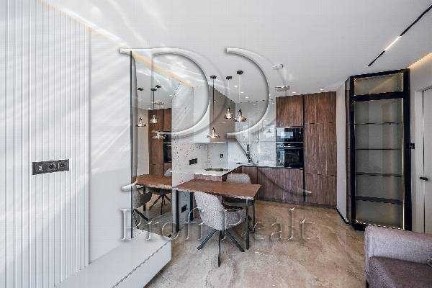 Киев, Канальная ул., 8Г