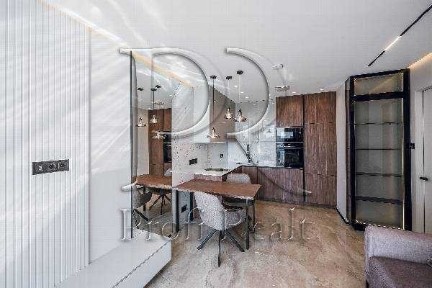 Продаж 2-кімнатної квартири 66 м², Канальна вул., 8Г