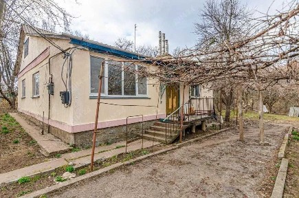 Полтавська обл., Новосанжарський район, смт Нові Санжари, Незалежності, 1