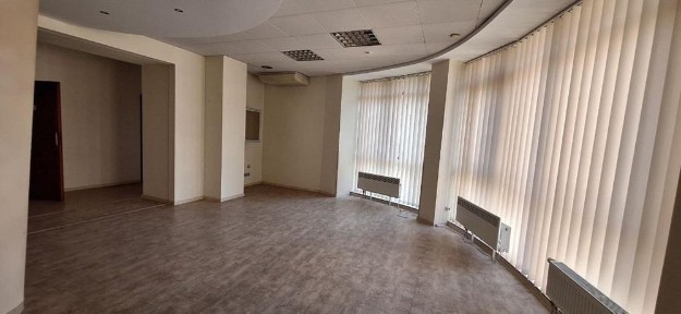 Оренда преміального офісного блоку 118,5 м² у центрі міста