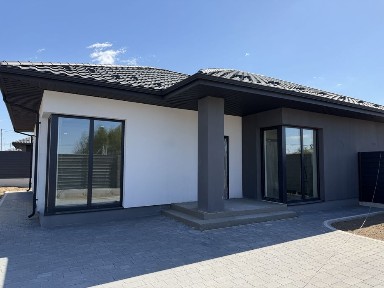 Продаж якісного дуплексу 82м2 на 3,5 сот в Струмівці