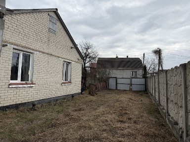 Будинок /Колодяжне/ газове опалення/ дровяна піч/ готовий до проживання/ біля ковеля/ вмебльований