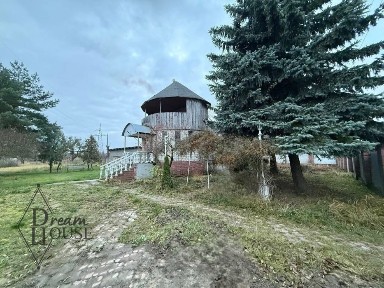 Продаж 2 поверхового будинку