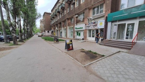 Готовий орендний бізнес 350 м²: Фінансовий центр на пр. Металургів