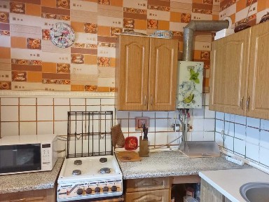 В центре Чугуева продам 2х ком. квартиру