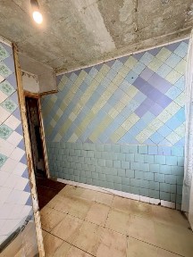 Продается 2-комнатная квартира по адресу пр. Юбилейный, 75.