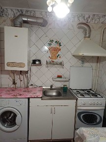 Продам 2 комнатную квартиру Чугуев Автономное отопление
