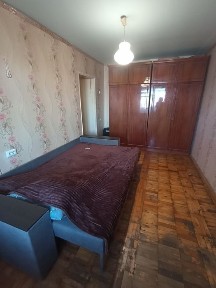 2к. квартира в центрі міста. Р-н Глінки.
