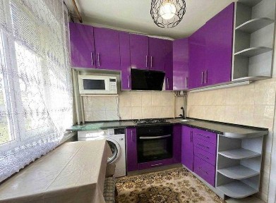 Продам 3 кімнатну