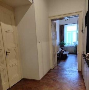 Продаж 3 кімнатної квартири вул. Беринди м. Львів