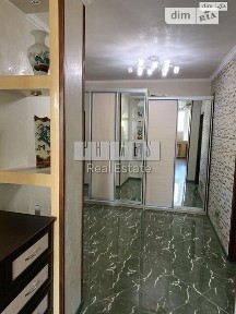 Продаж 2к квартири 87 кв. м на вул. Срібнокільська 1 • ID 34302023