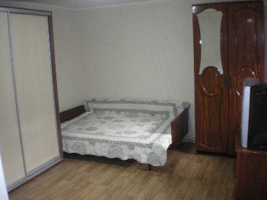 Київ, 120-а Садова вул., 20