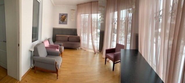 Оренда котеджу 240 м²