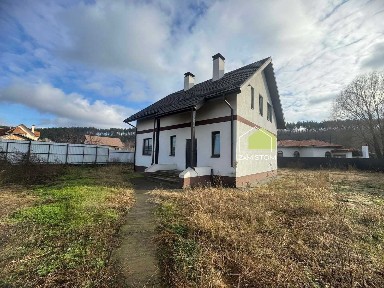 Продаж будинку 150 м²
