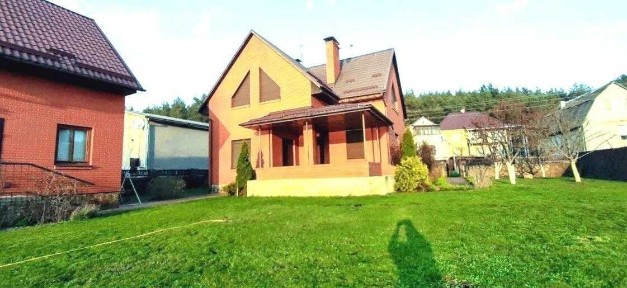 Київська обл., Васильківський район, с. Липовий Скиток, Озерна, 12