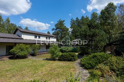 Продажа дома 274 м², Снайпера ул.