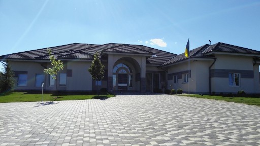 Продаж вілли 830 м², Лісова вул., 12