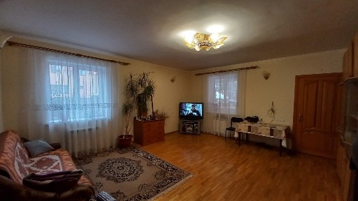 Київська обл., Вишгородський район, с. Старі Петрівці, Князя Святослава вул.