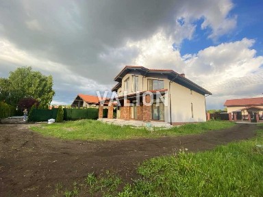 Київська область, Рославичі
