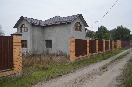 Киевская обл., Макаровский район, с. Николаевка, Садова, 22