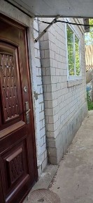 Продається будинок в м. Чигирин в р-ні церкви. 35000 у. о.