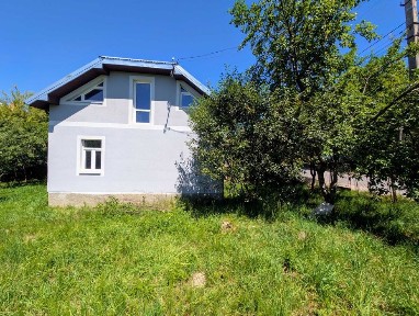 Продаж квартири, половини будинку на вул. 22 Січня