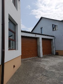 Продаж двох будинків на одній території по вул. Шептицького