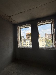 Продаж 1к квартири, новобудова на вул. Героїв Майдану