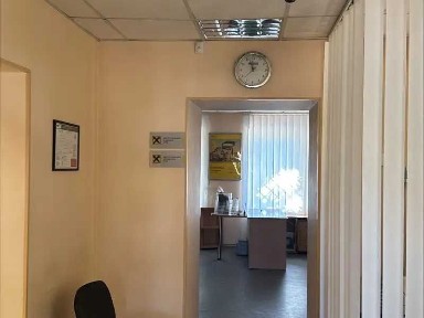 Фасадне нежитлове приміщення м. Кривий Ріг вул. Зінчевського М, 16