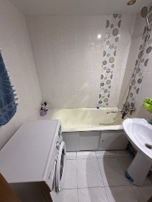 Продаж 3к квартири поліпшеного планування з Автономним опаленням.