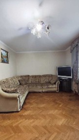 Киев, Берестейский, 89а