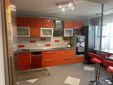 Оренда 2-кімнатної квартири 98 м², Європейська пл., Союза, 31а