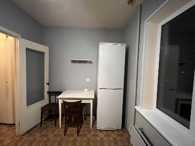 Киев, Ревуцкого ул., 11В