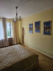 Оренда 3-кімнатної квартири 110 м², Вузівська вул., 5