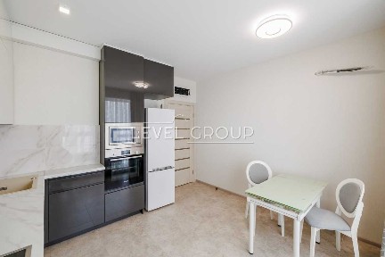 Аренда 1-комнатной квартиры 46 м², Ревуцкого ул., 40Г