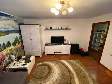 Киев, Ревуцкого ул., 8