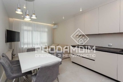 Киев, Тираспольська, 54