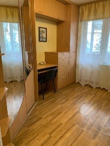 Київ, Свободи просп., 1А