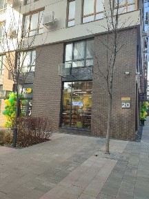 Аренда 3-комнатной квартиры 77 м², Салютная ул., 2