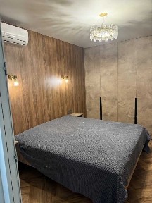 Київ, Митрополита Василя Липковського вул., 38