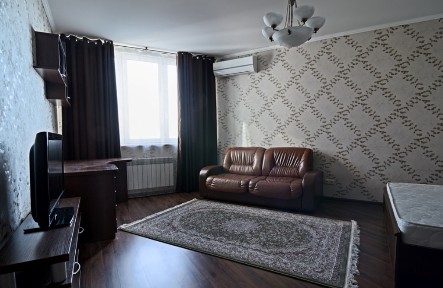 Аренда 1-комнатной квартиры 53 м², Елизаветы Чавдар ул.