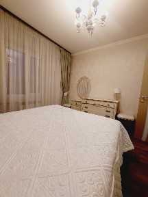 Оренда 2-кімнатної квартири 54 м², Ревуцького вул., 18