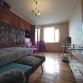 Аренда 3-комнатной квартиры 70 м², Героев Севастополя ул., 33