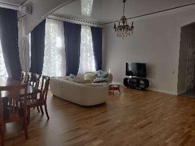 Аренда 4-комнатной квартиры 150 м², Шота Руставели ул., 12