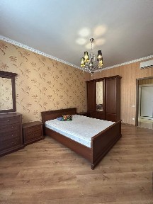 Аренда 1-комнатной квартиры 52 м², Академика Филатова ул., 2/1